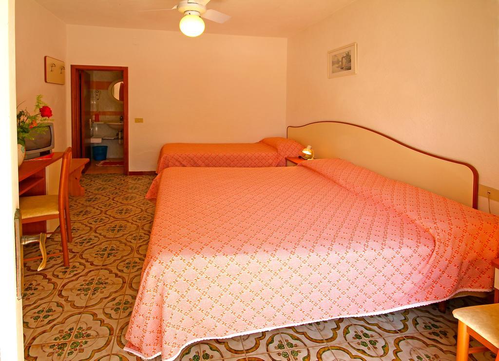 Hotel Park Calitto Forio  Exterior photo